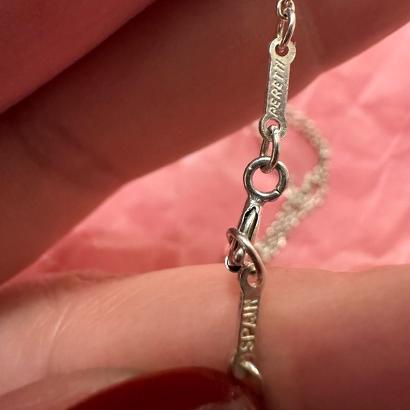 NE1 Tiffany x Elsa Peretti X-large open heart necklace ❤️♥️💖 - Picture 6 of 8